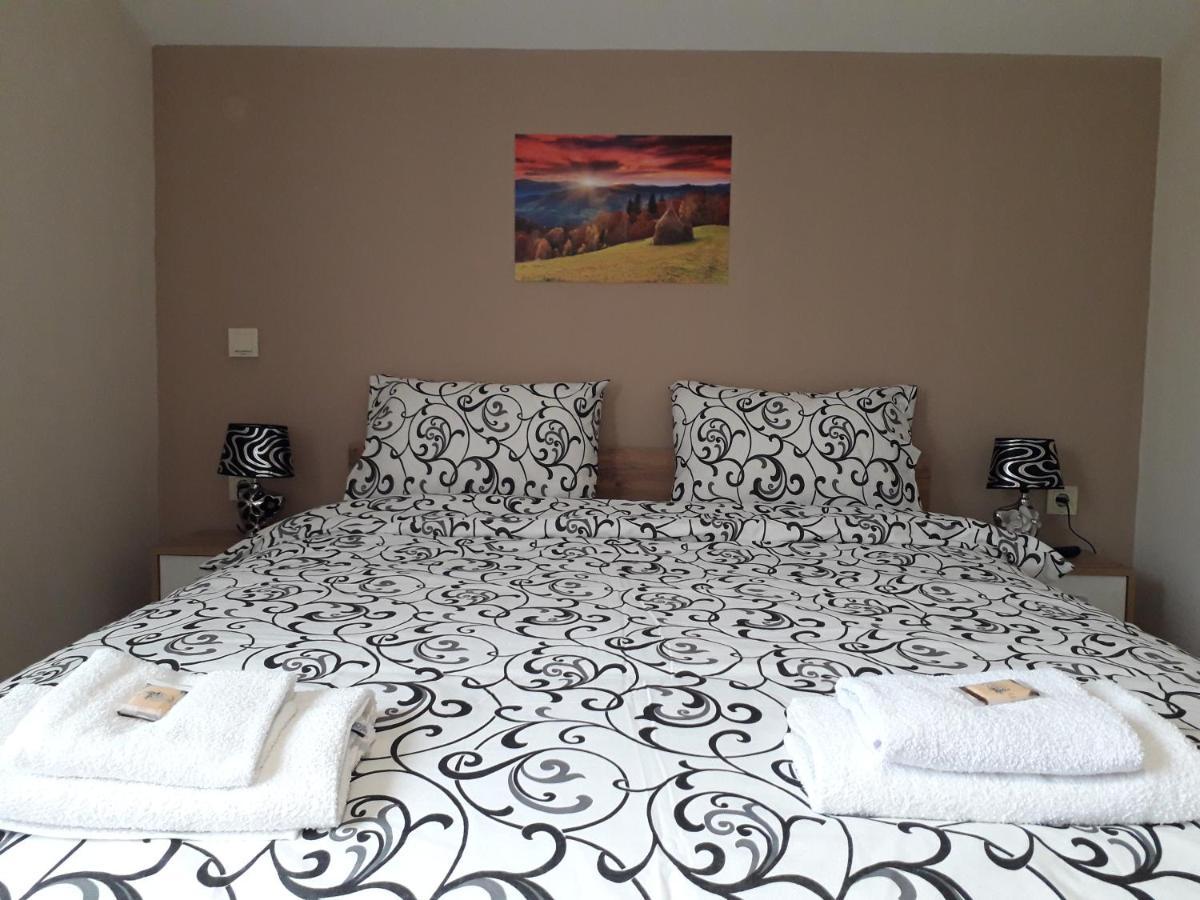 Hotel Bubolina House à Sapareva Banya Extérieur photo